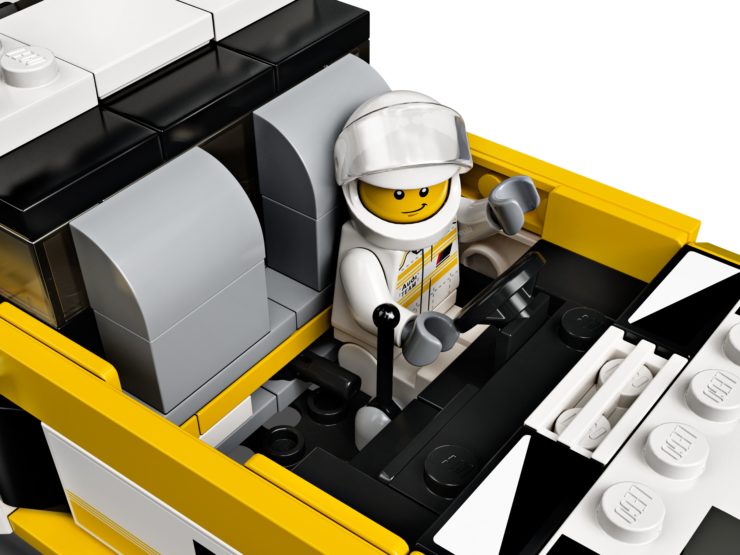 1985 Audi Sport quattro S1 Lego Driver