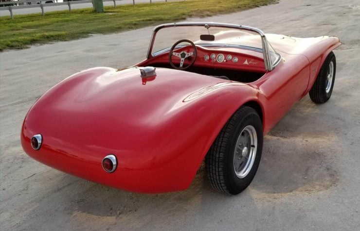 Bangert Manta Ray Car 6