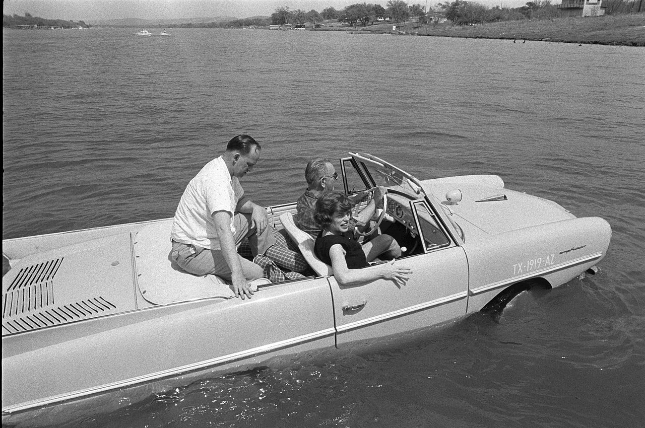 A-Brief-History-of-the-Amphicar-1-LBJ-Presidential-Library-catalog-A263-8
