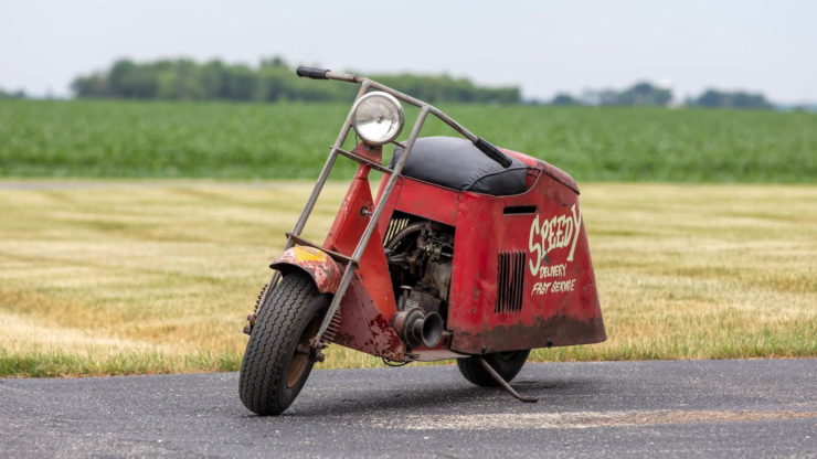 Cushman Model 62 Turtleback 1