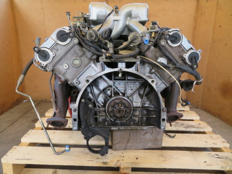 Porsche 928 V8 Engine 2