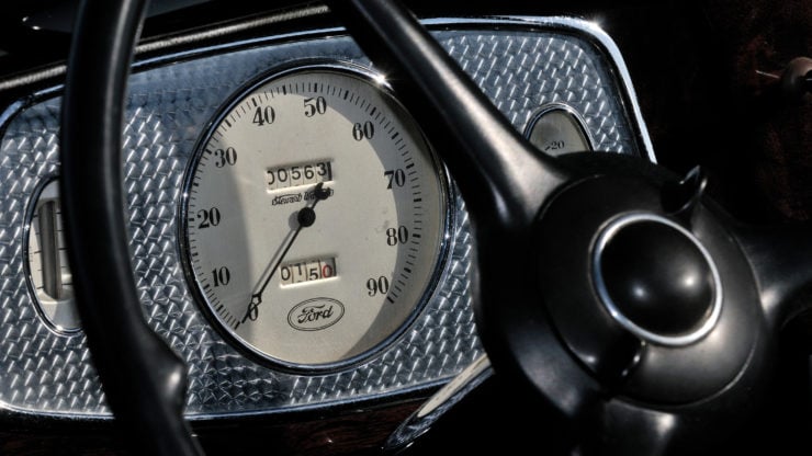 1933 Ford Roadster Elgin National Road Race Car Speedometer