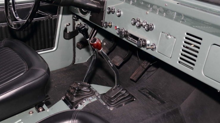 1969 Ford Bronco Shifter