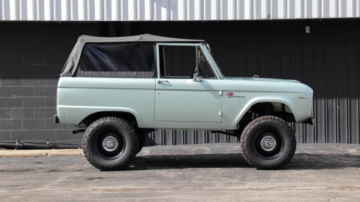 1969 Ford Bronco Side 2