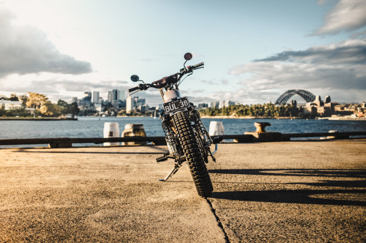 Custom Royal Enfield Classic 500 2