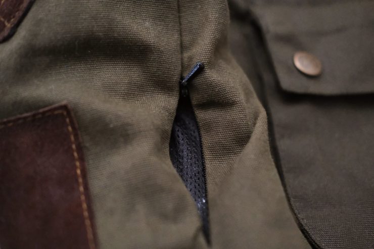 Fuel Division 2 Jacket Detail 1