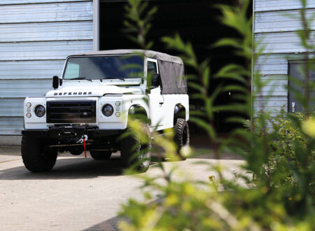 Land Rover Defender 110 V8