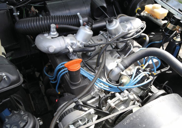 Land Rover Defender 110 V8 Engine 2