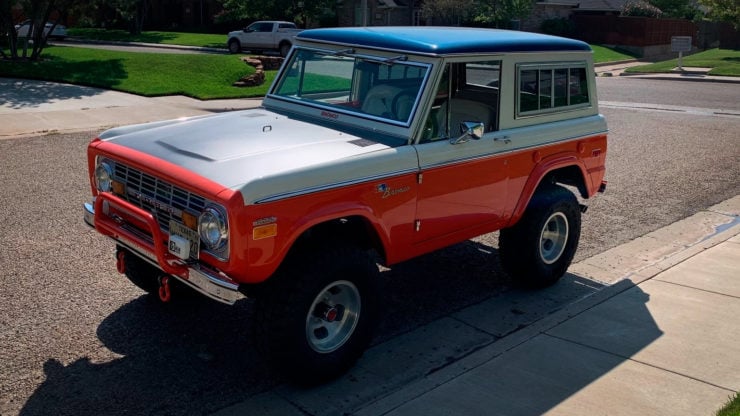 Ford Bronco Stroppe Baja Edition Front