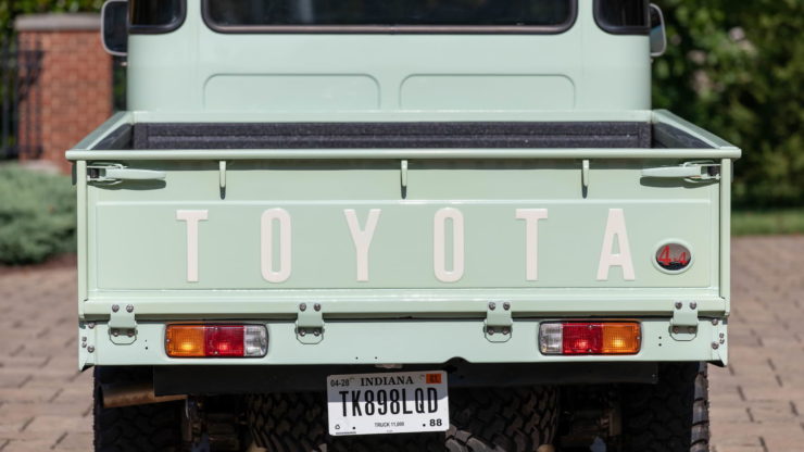 Luzes traseiras Toyota FJ45 Land Cruiser Pickup