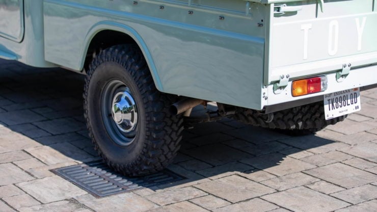 Toyota FJ45 Land Cruiser Pickup Wheels 2