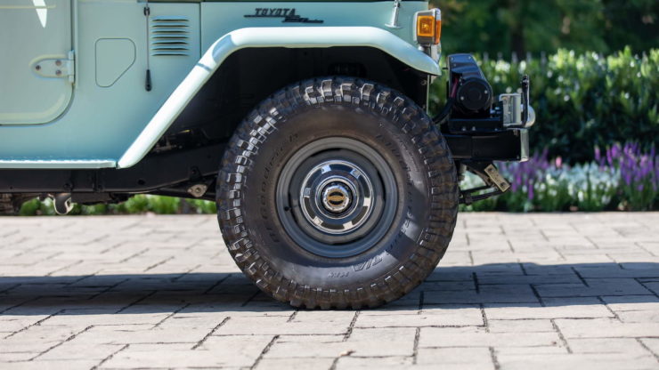 Rodas pickup Toyota FJ45 Land Cruiser