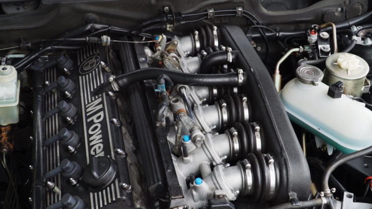 BMW E28 M5 Engine