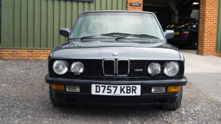 BMW E28 M5 Front