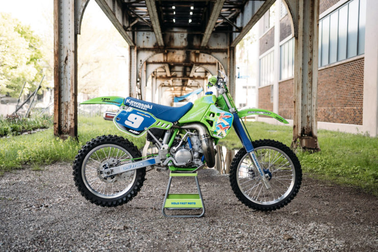 Kawasaki KX250 18