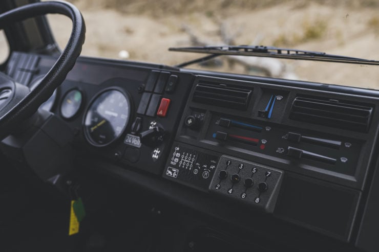 Unimog 437 Dashboard