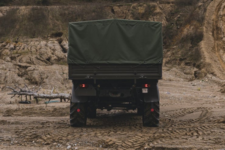 Unimog 437 Rear