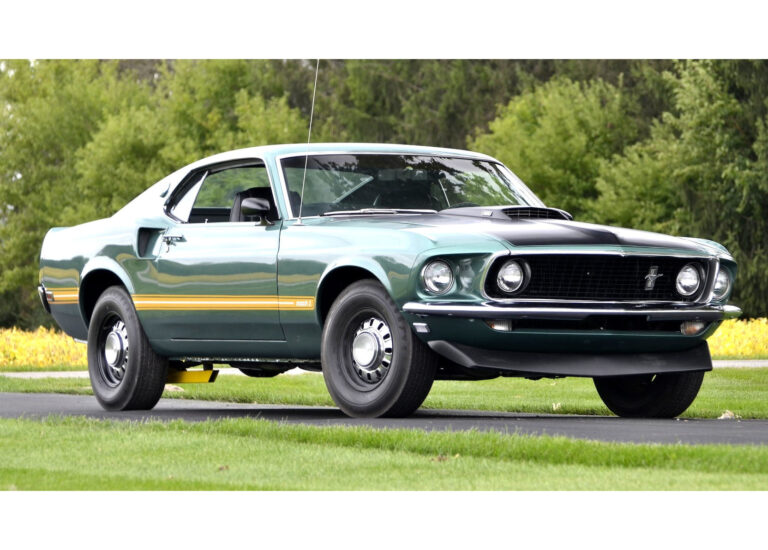 1969 Ford Mustang Mach 1 – The 428 cu. in. 335 bhp Camaro Killer