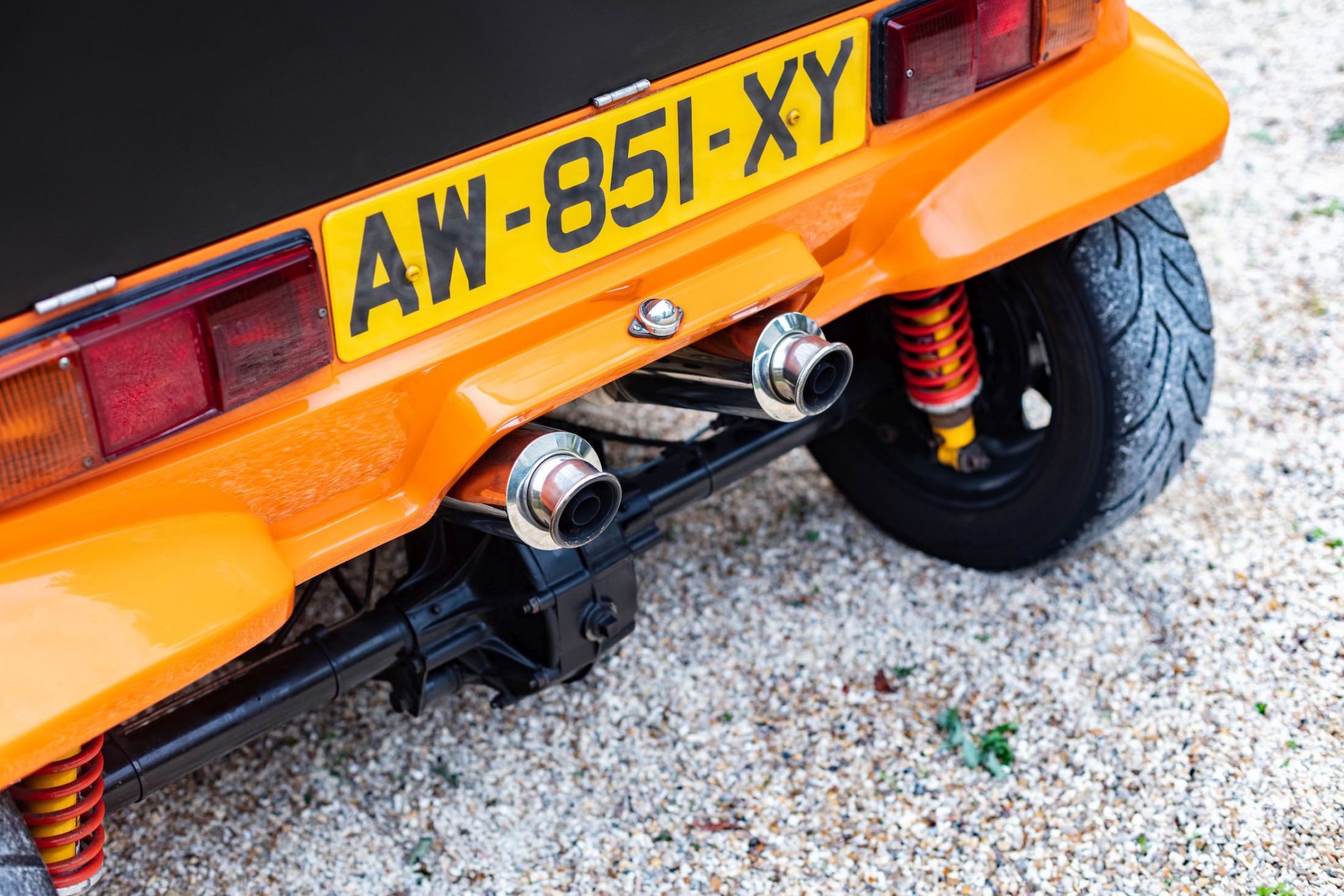 The Super Bond Bug – A 150 bhp Superbike-Powered Three-Wheeler