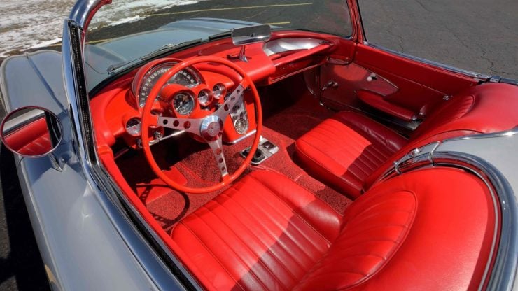 Chevrolet Corvette C1 first generation interior