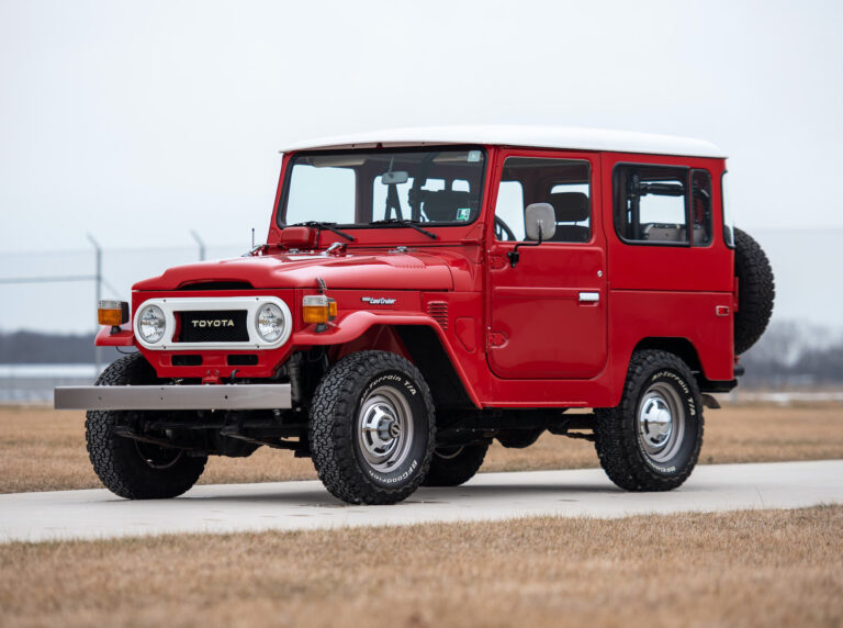 An Original Toyota FJ40 Land Cruiser - With The Correct Toyota 2F 4.2 ...