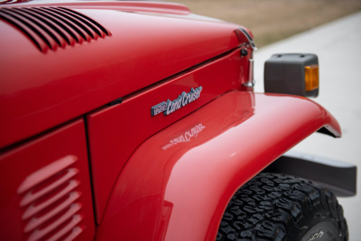 Toyota FJ40 Land Cruiser Fender