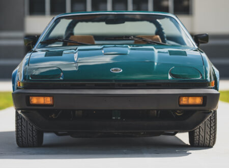 Triumph TR8 Nose
