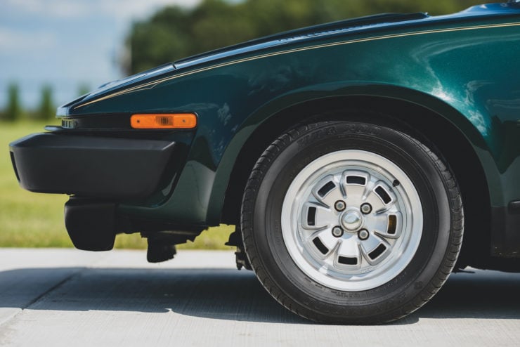 Triumph TR8 Wheels