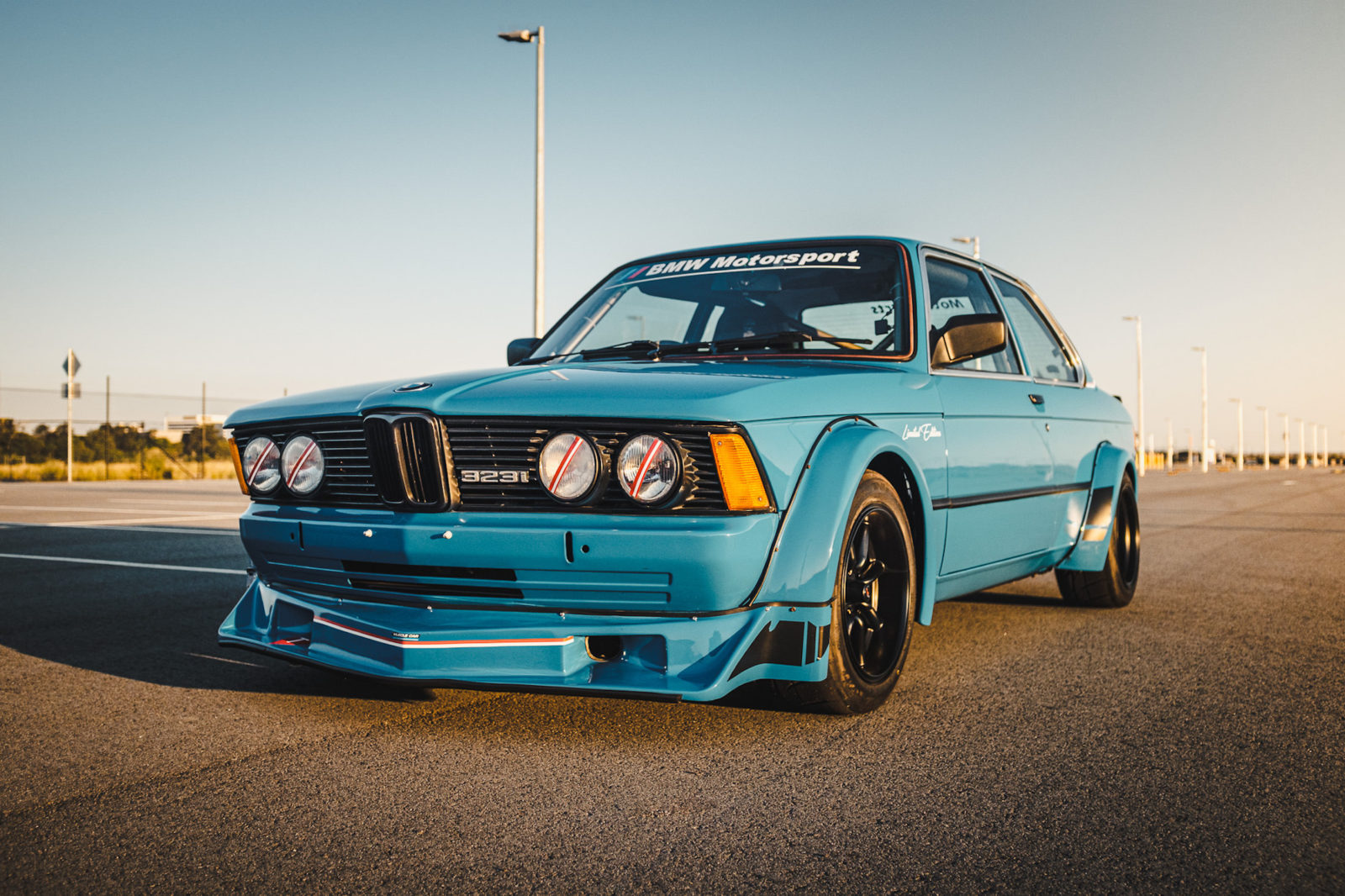 BMW E21 Racer – An Australian-Built Asphalt Weapon