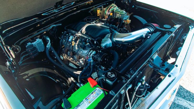 Chevrolet K5 Blazer Restomod Engine