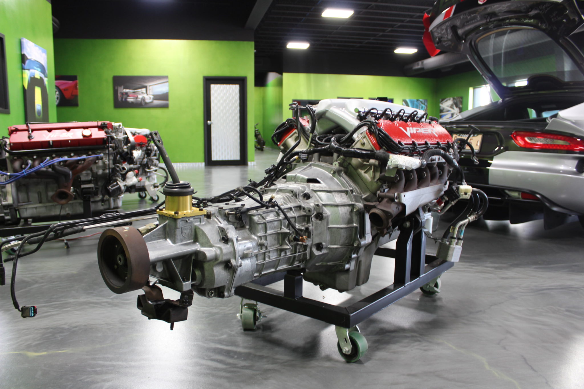 Dodge V10 Remanufactured Engines
