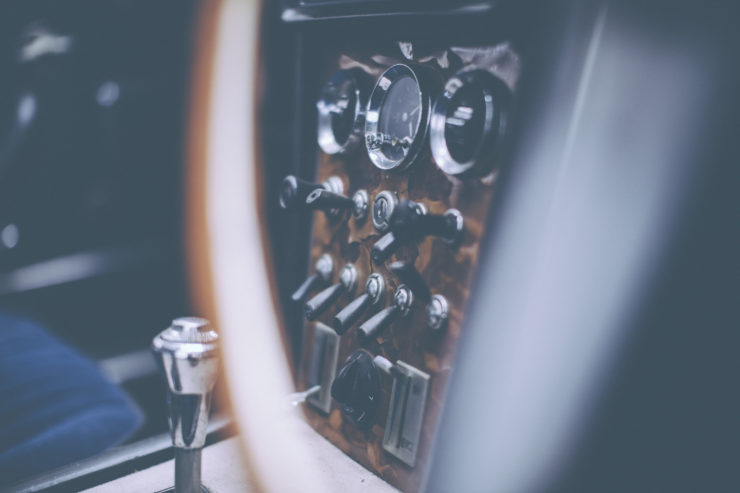 Jensen Interceptor Gauges