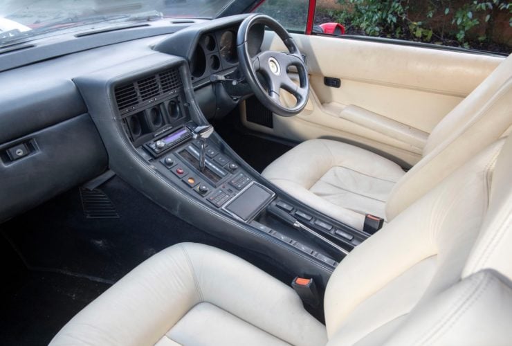 Ferrari 412 Pick-Up Interior