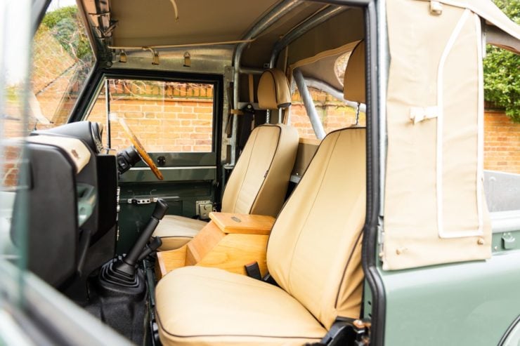 Land Rover Defender Custom Seats 2