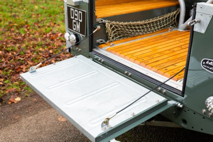 Land Rover Defender Custom Tail Gate