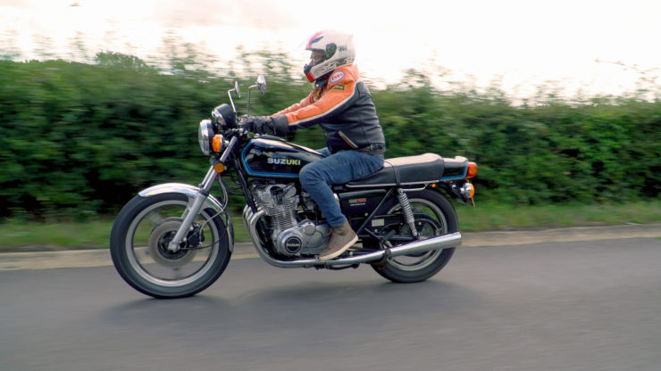 Suzuki GS750 4