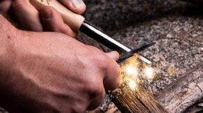 Bushcraft Survival Ferro Rod + Fire Starting Rope Survival Kit – $17.95 USD