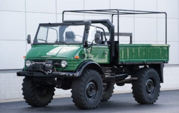 Mercedes-Benz Unimog 416