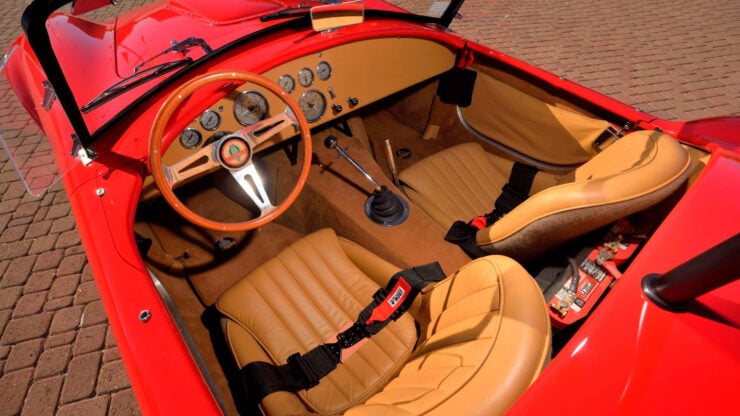 Shelby Cobra 427 Interior