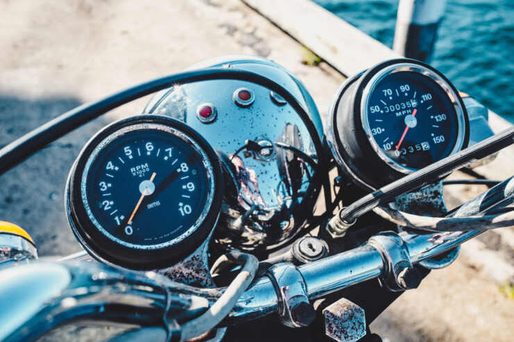 Triumph 750cc Bonneville Gauges