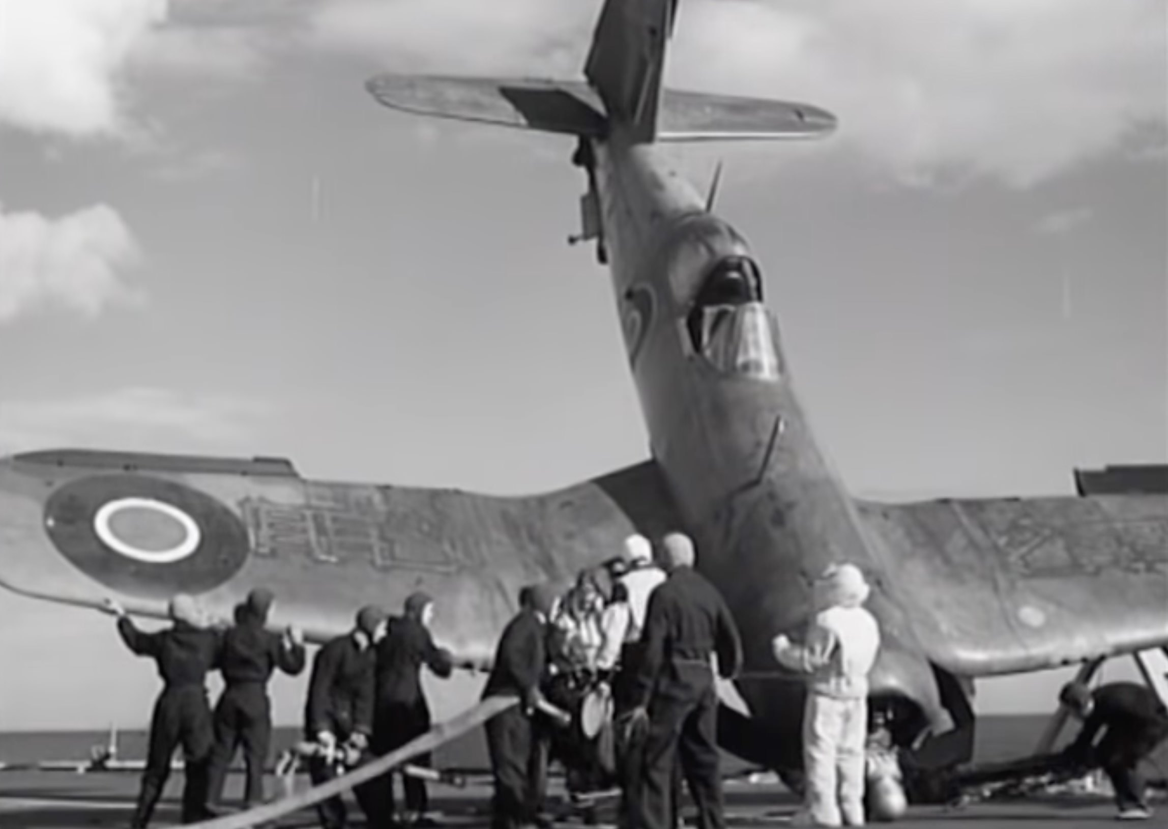 Deck Landing – A Ww2-Era Instructional Film For Aircraft Carrier Landings