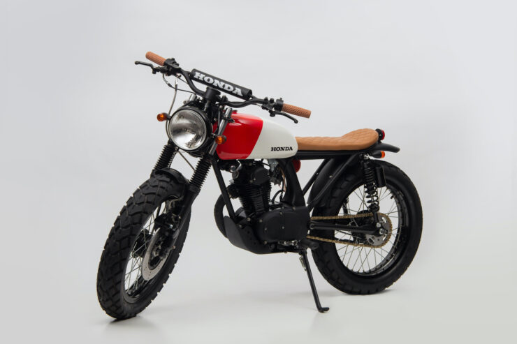 Honda CB125 Motorcycle 12