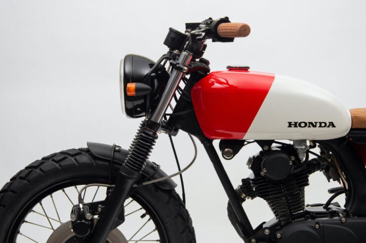 Honda CB125 Motorcycle 15