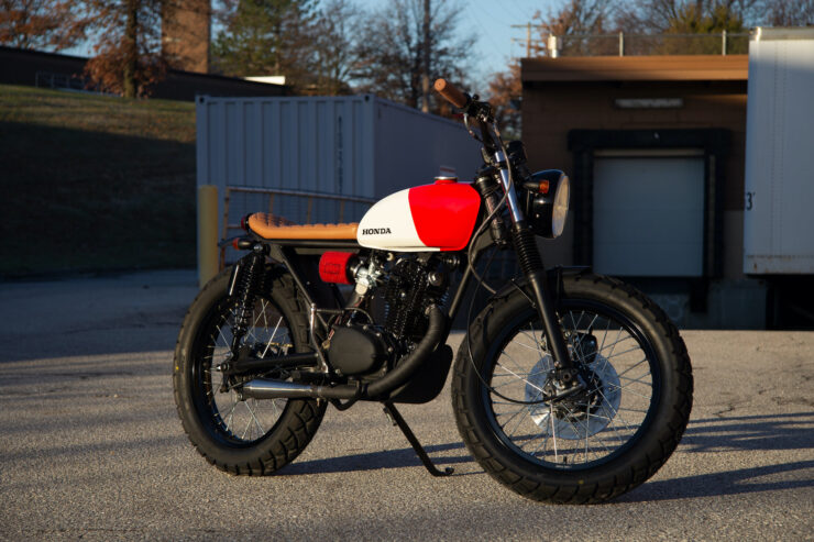 Honda CB125 Motorcycle 8