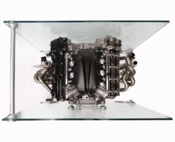 McLaren Senna Engine