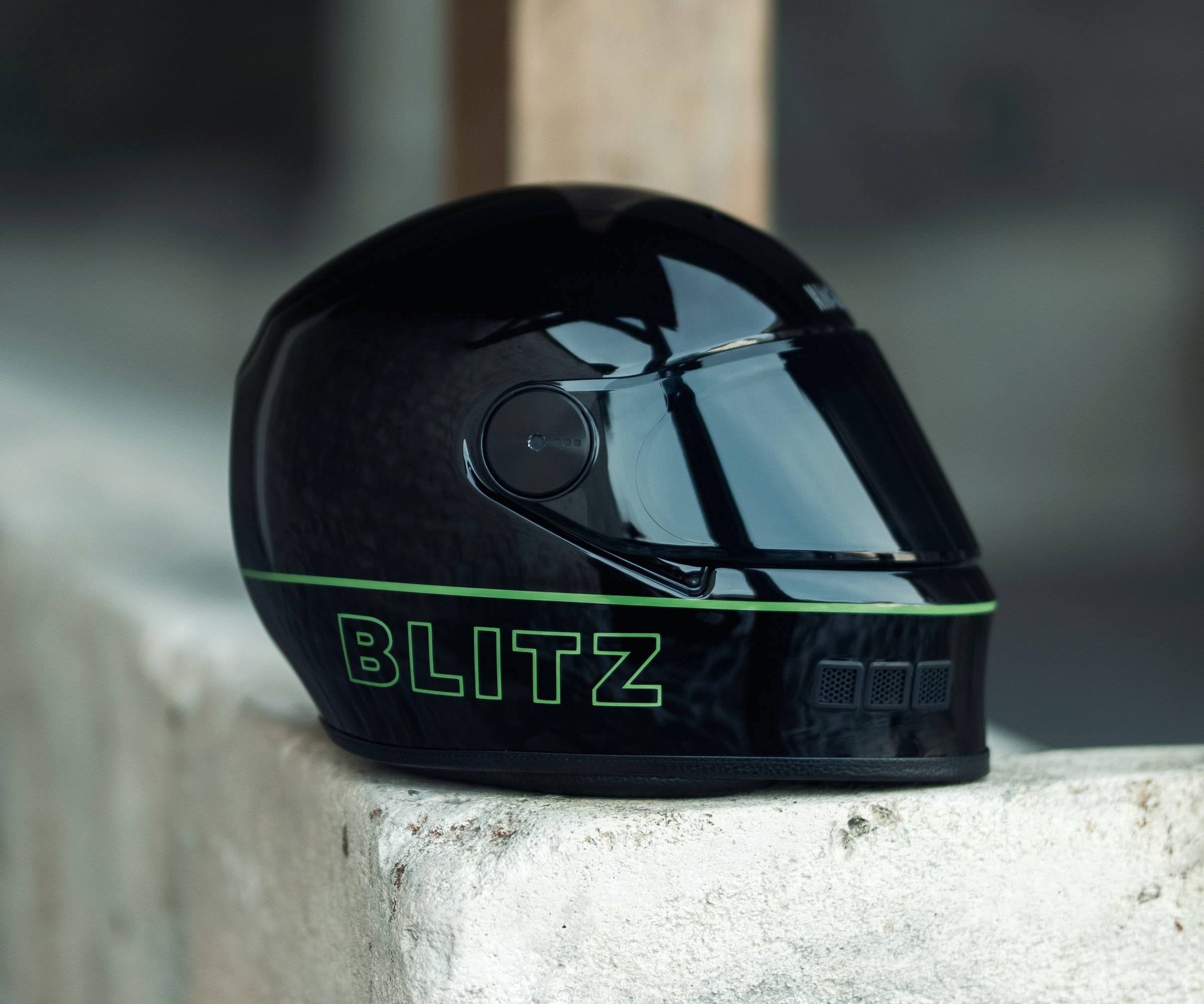 NACA x Blitz Full Face Helmet 2