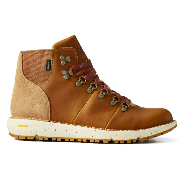 Danner x Huckberry - Vertigo 917 Gold Rush Boot 1