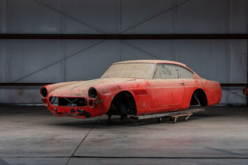 Ferrari 250 GTE Body 5