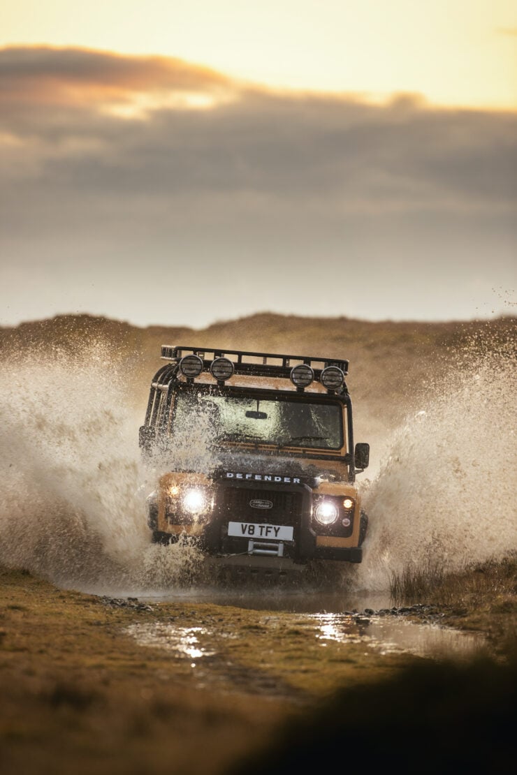 Land Rover Defender Works V8 Trophy 1