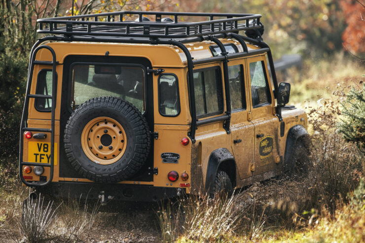 Land Rover Defender Works V8 Trophy 9